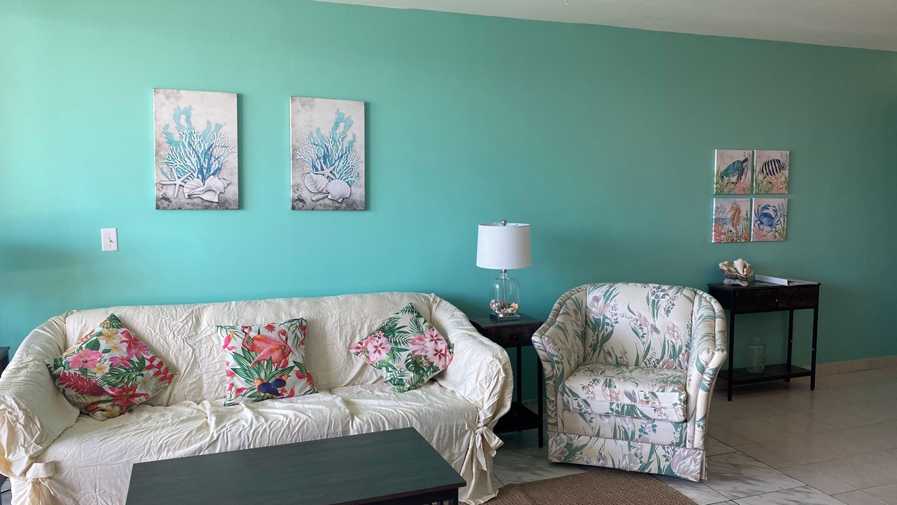 Photo of Livingroom in Williams Town