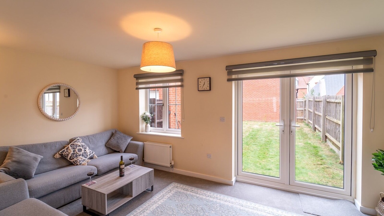 Photo of Livingroom in Bicester