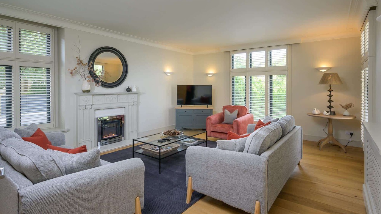 Photo of Livingroom in Cheltenham