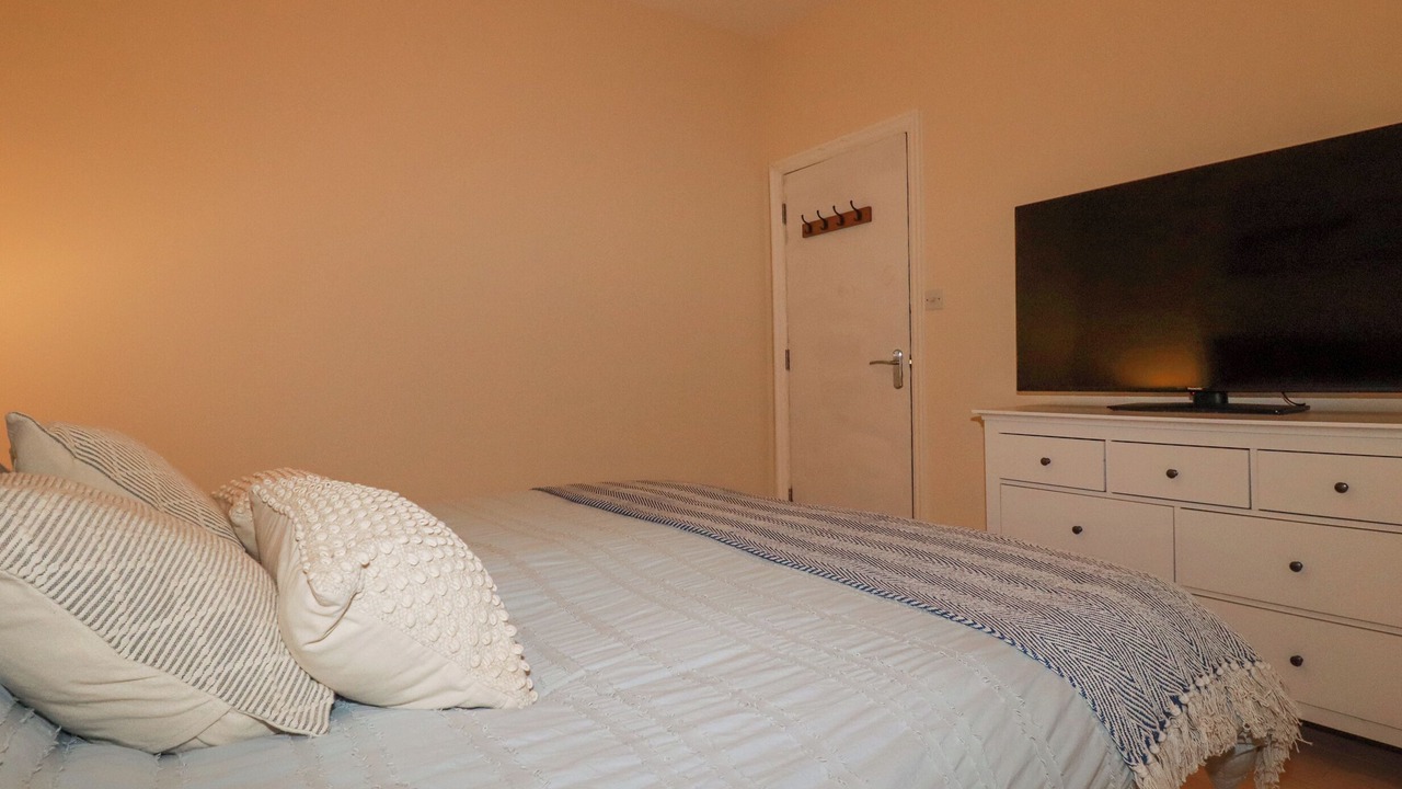 Photo of Bedroom in Newquay City Centre