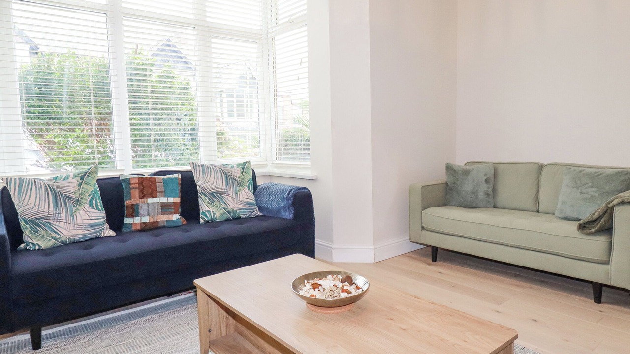 Photo of Livingroom in Newquay City Centre
