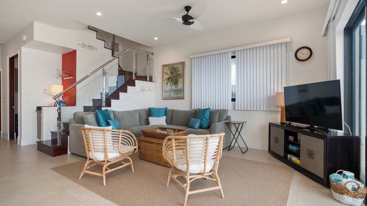 Photo of Livingroom in Nassau