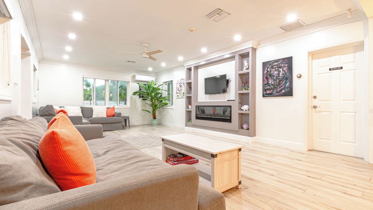 Photo of Livingroom in Westward Villas Subdivision