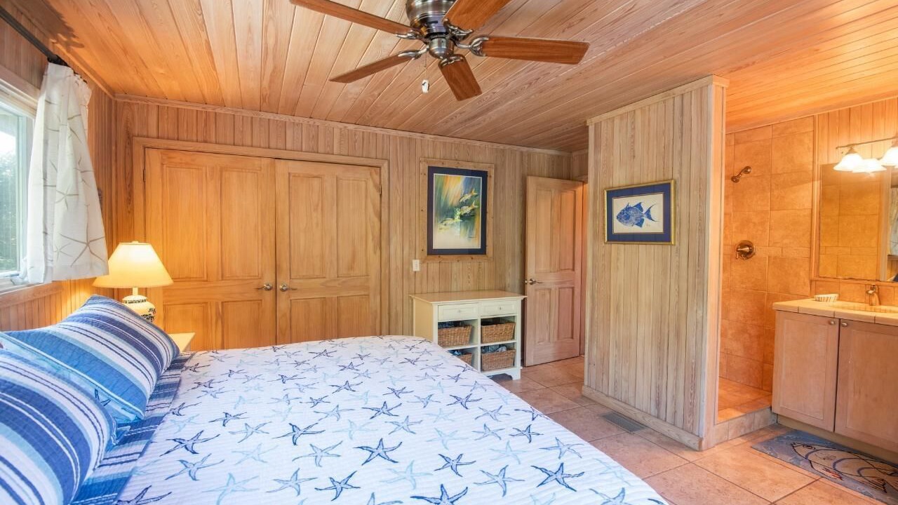 Photo of Bedroom in Hope Town