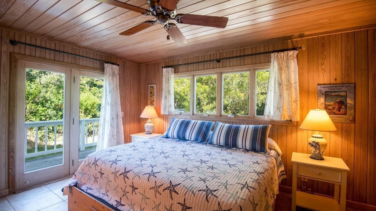 Photo of Bedroom in Hope Town
