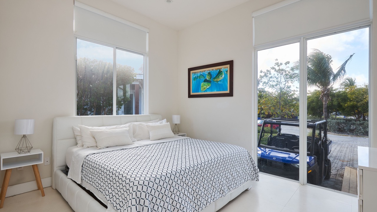 Photo of Bedroom in North Bimini