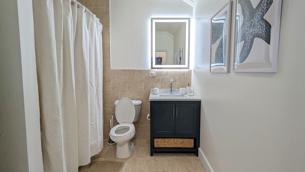 Photo of Bathroom in Dunmore Town