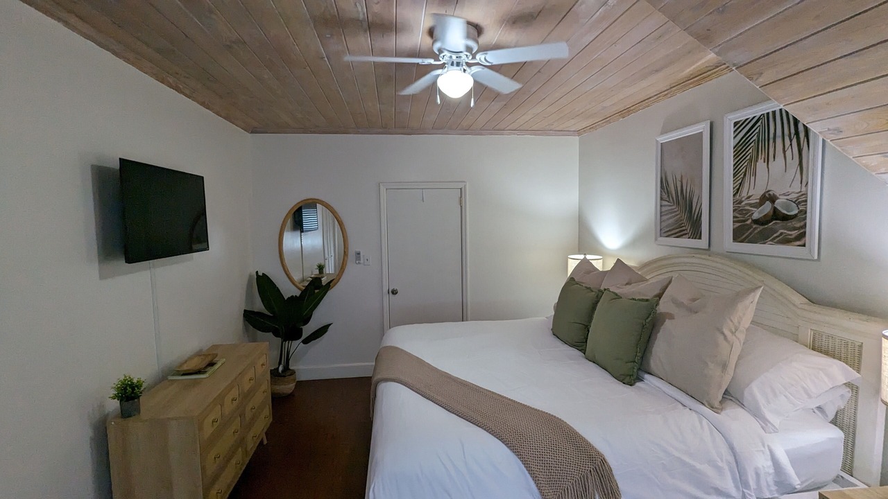 Photo of Bedroom in Dunmore Town