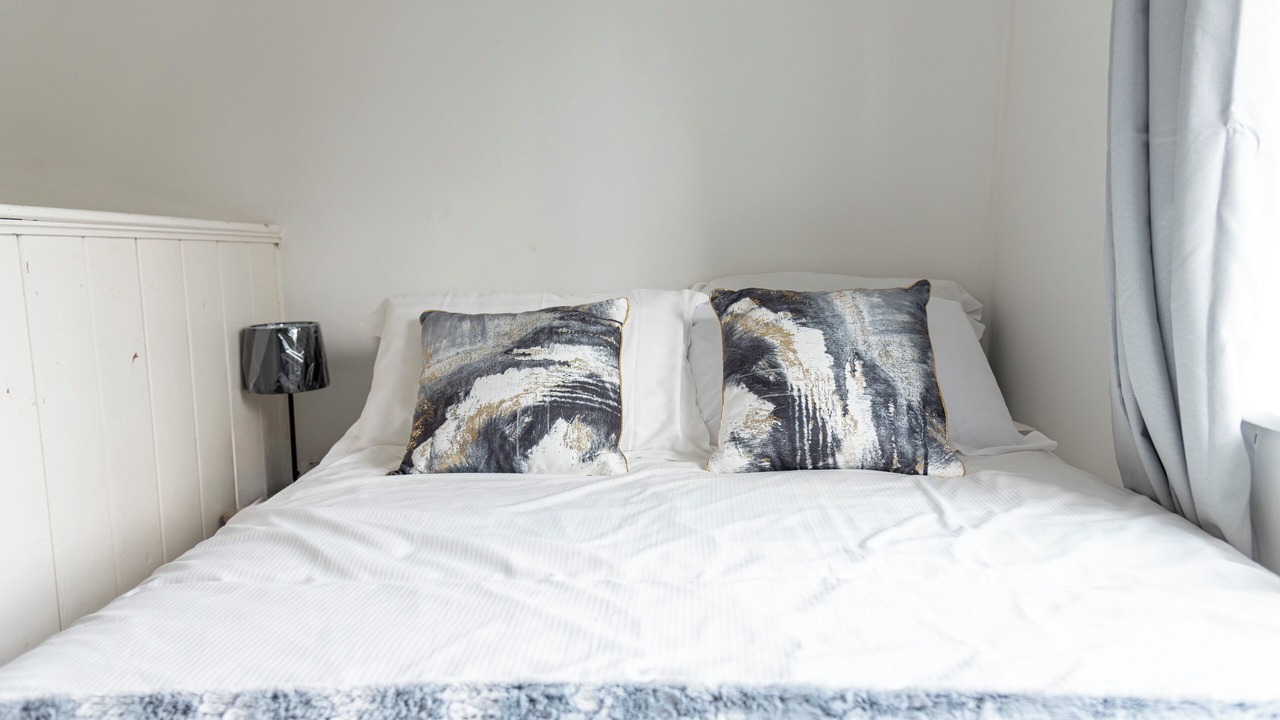 Photo of Bedroom in Luton