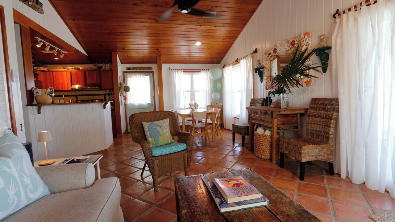Photo of Livingroom in Hope Town