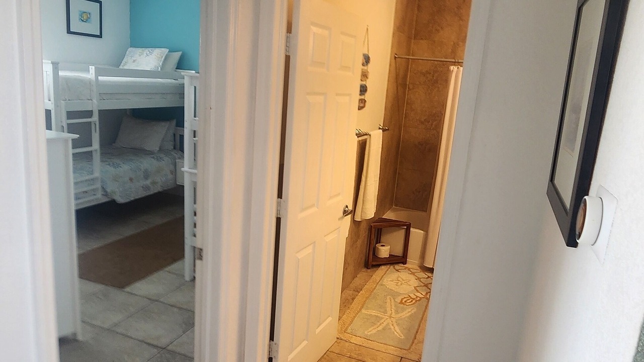 Photo of Bedroom in Alice Town