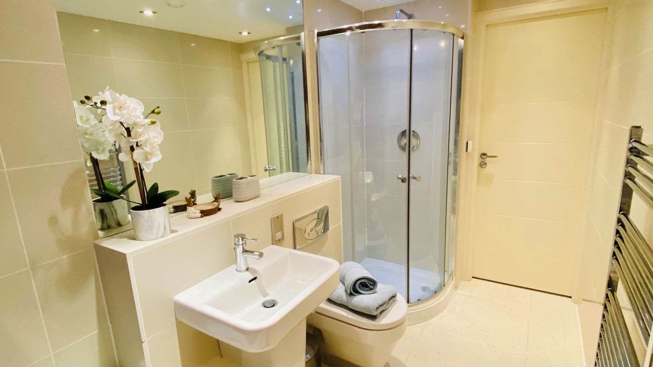 Photo of Bathroom in Newquay City Centre
