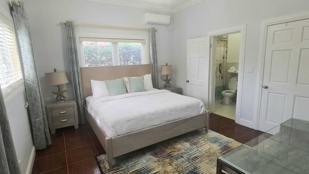 Photo of Bedroom in Nassau