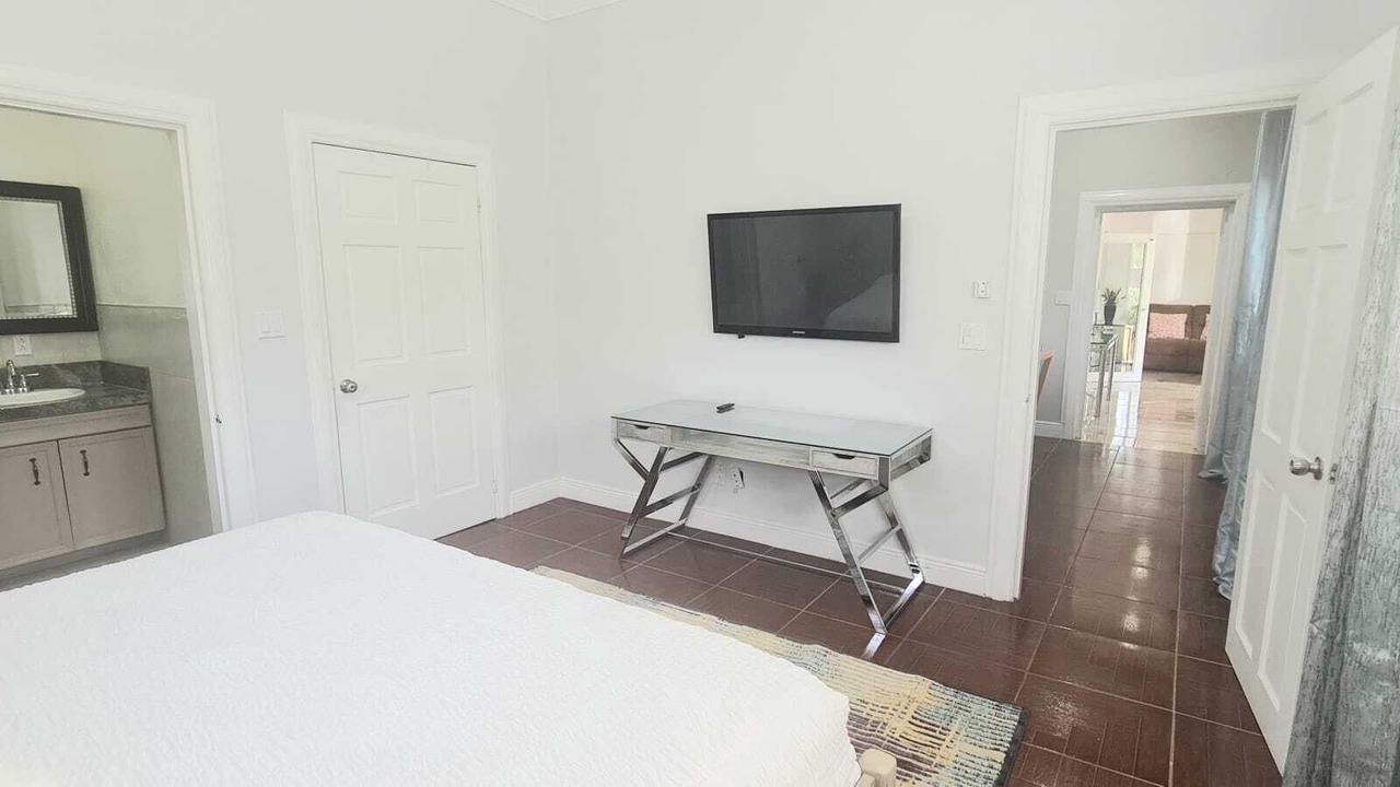 Photo of Bedroom in Nassau