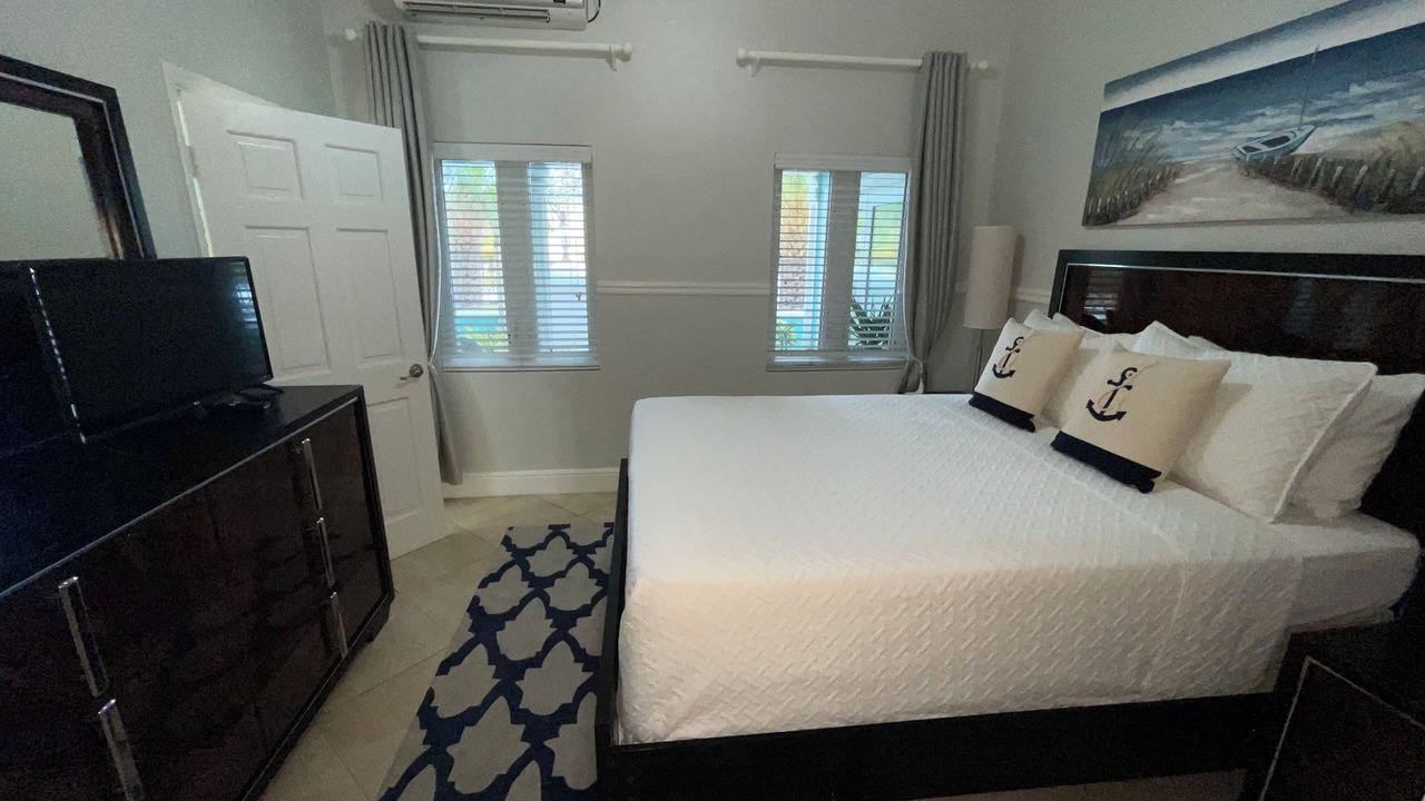 Photo of Bedroom in Nassau