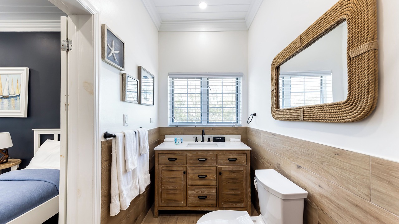 Photo of Bathroom in Nassau