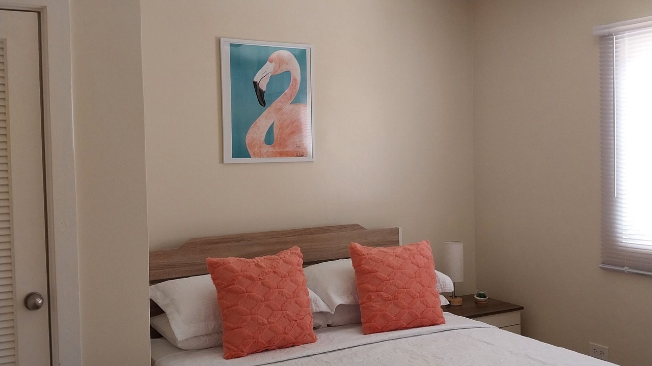 Photo of Bedroom in Staniel Cay