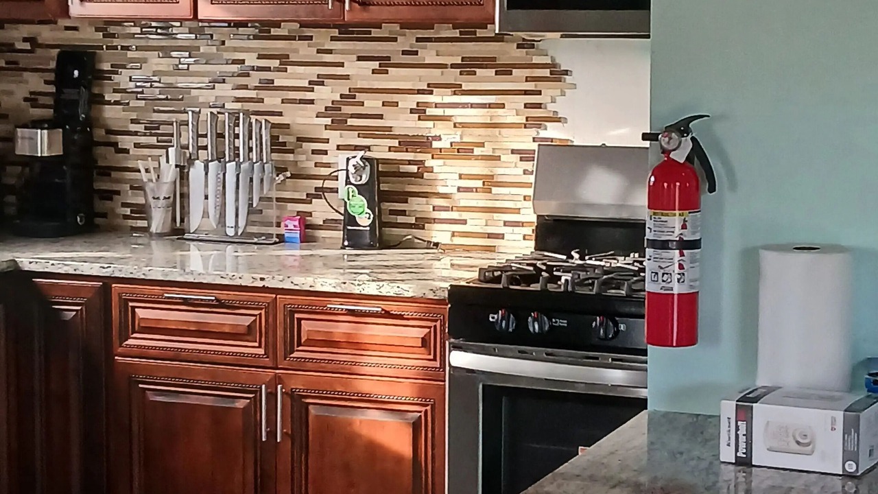 Photo of Kitchen in Gregory Town