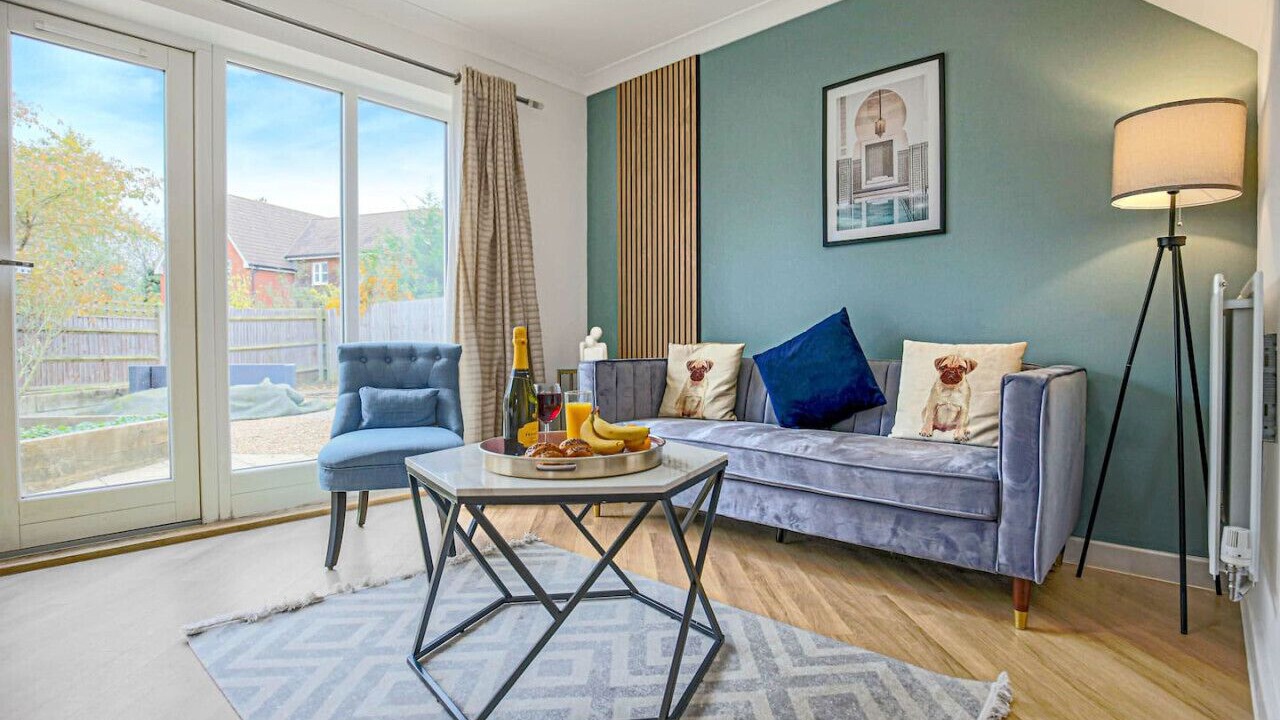 Photo of Livingroom in Milton Keynes