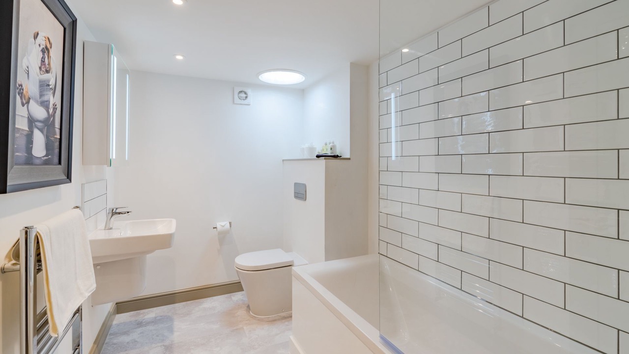 Photo of Bathroom in Winchcombe