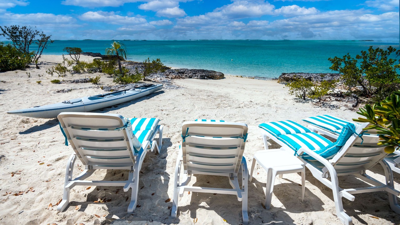 Photo of Others in Staniel Cay