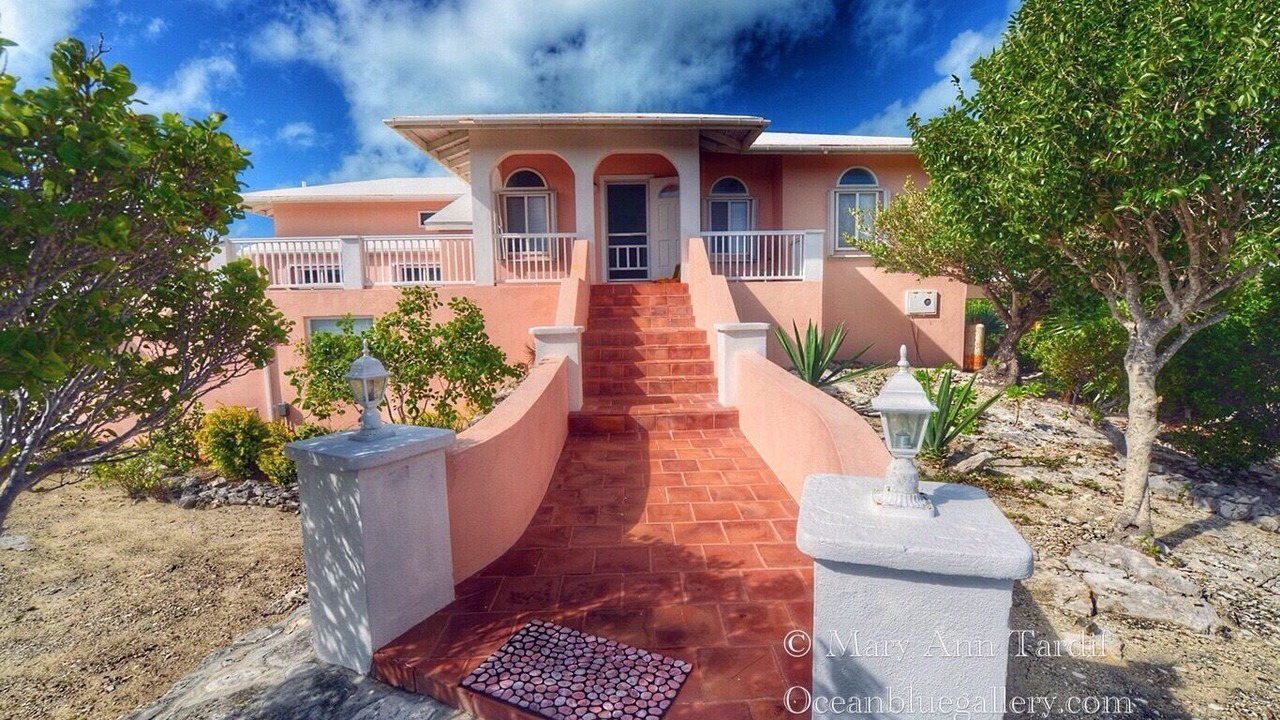 Photo of Others in Staniel Cay