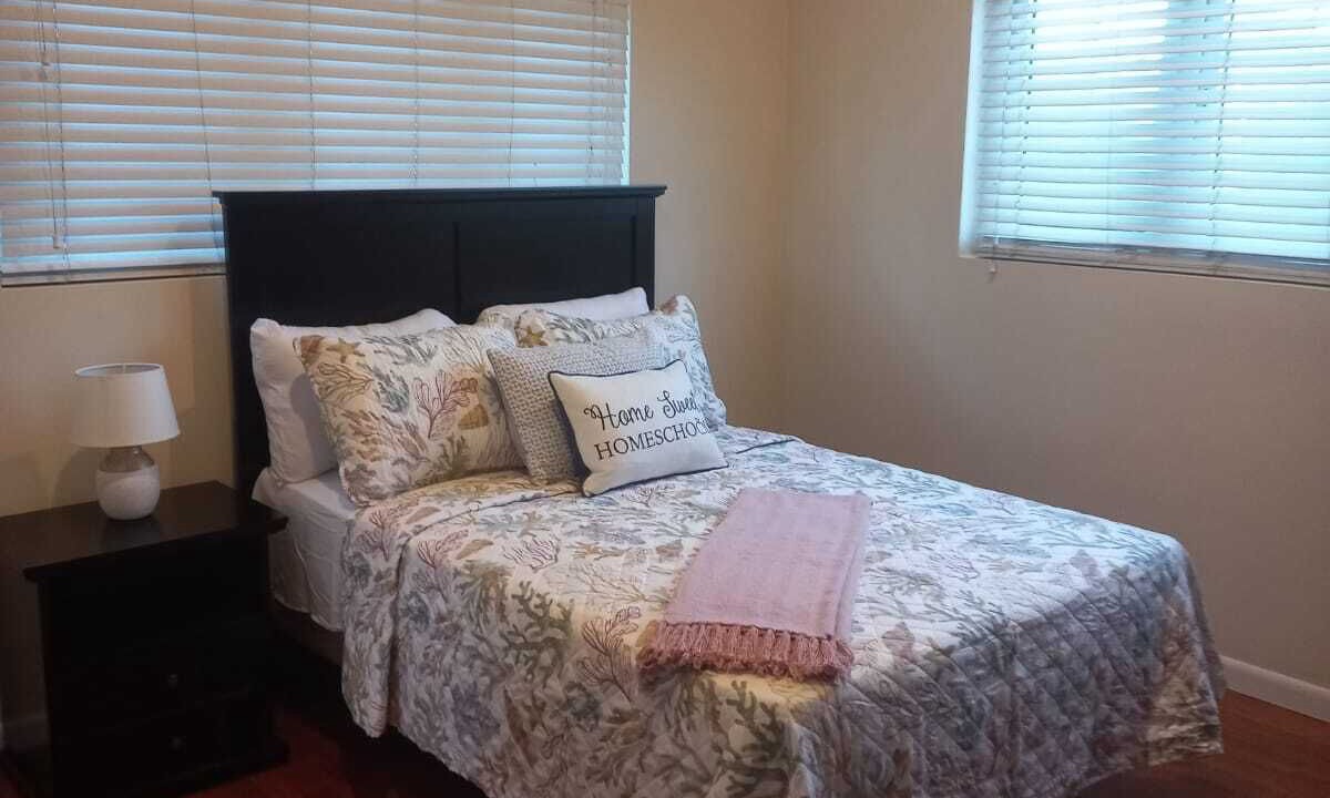 Photo of Bedroom in Nassau