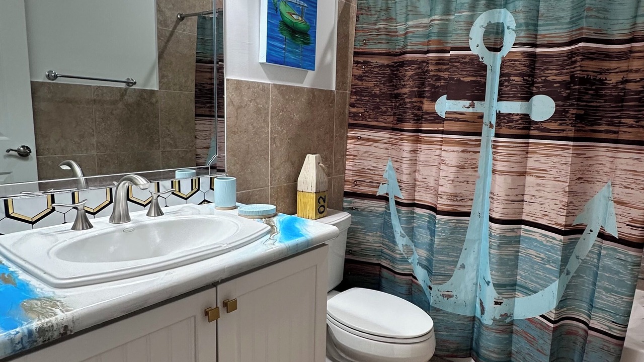 Photo of Bathroom in Bailey Town