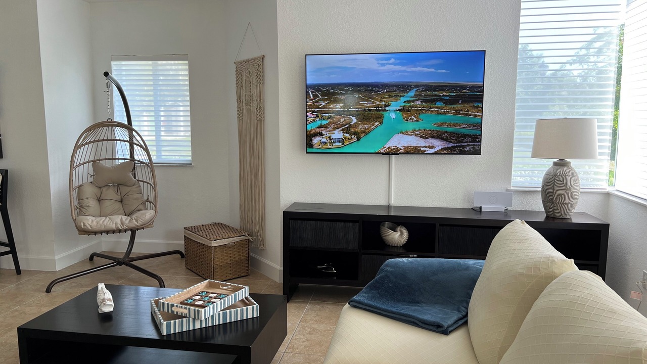 Photo of Livingroom in Bailey Town