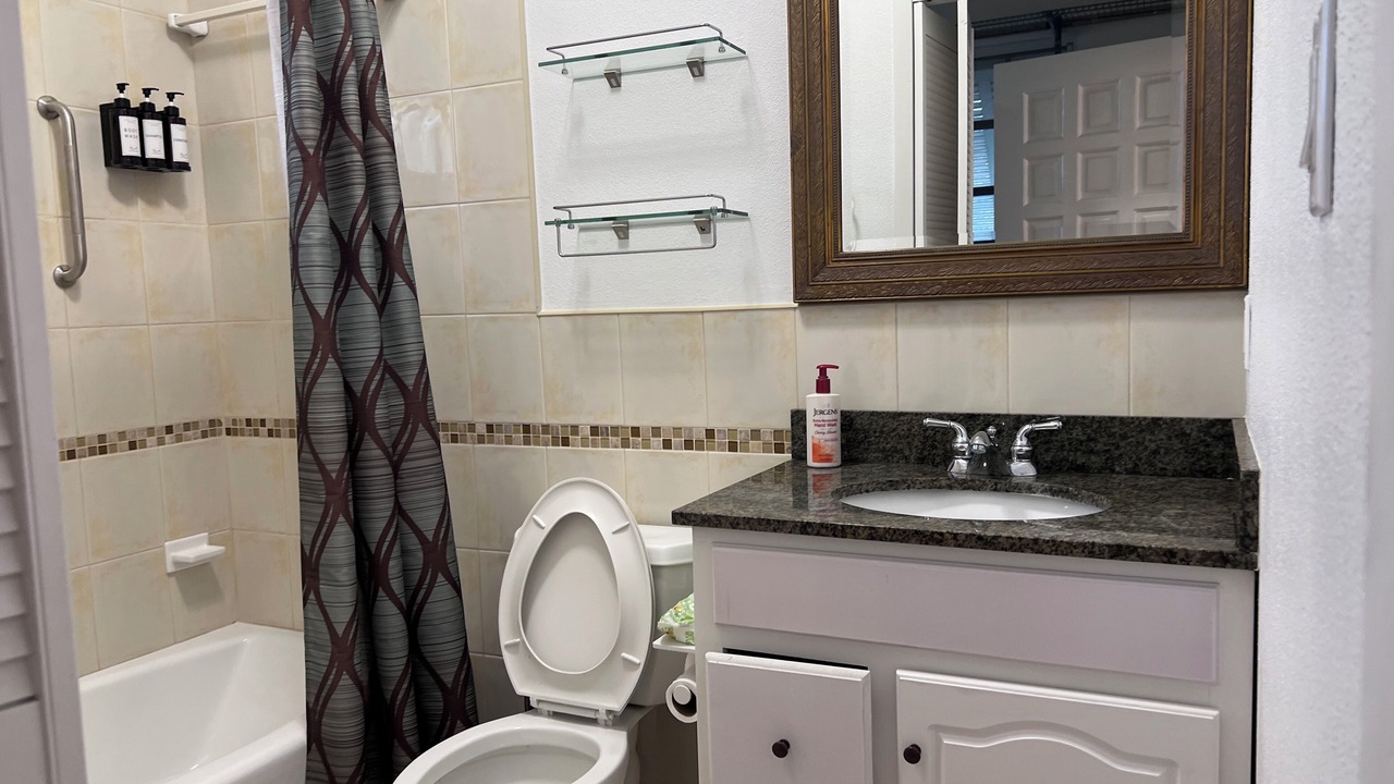 Photo of Bathroom in Coral Harbour