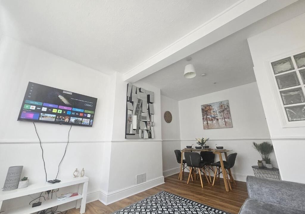 Photo of Livingroom in St Albans