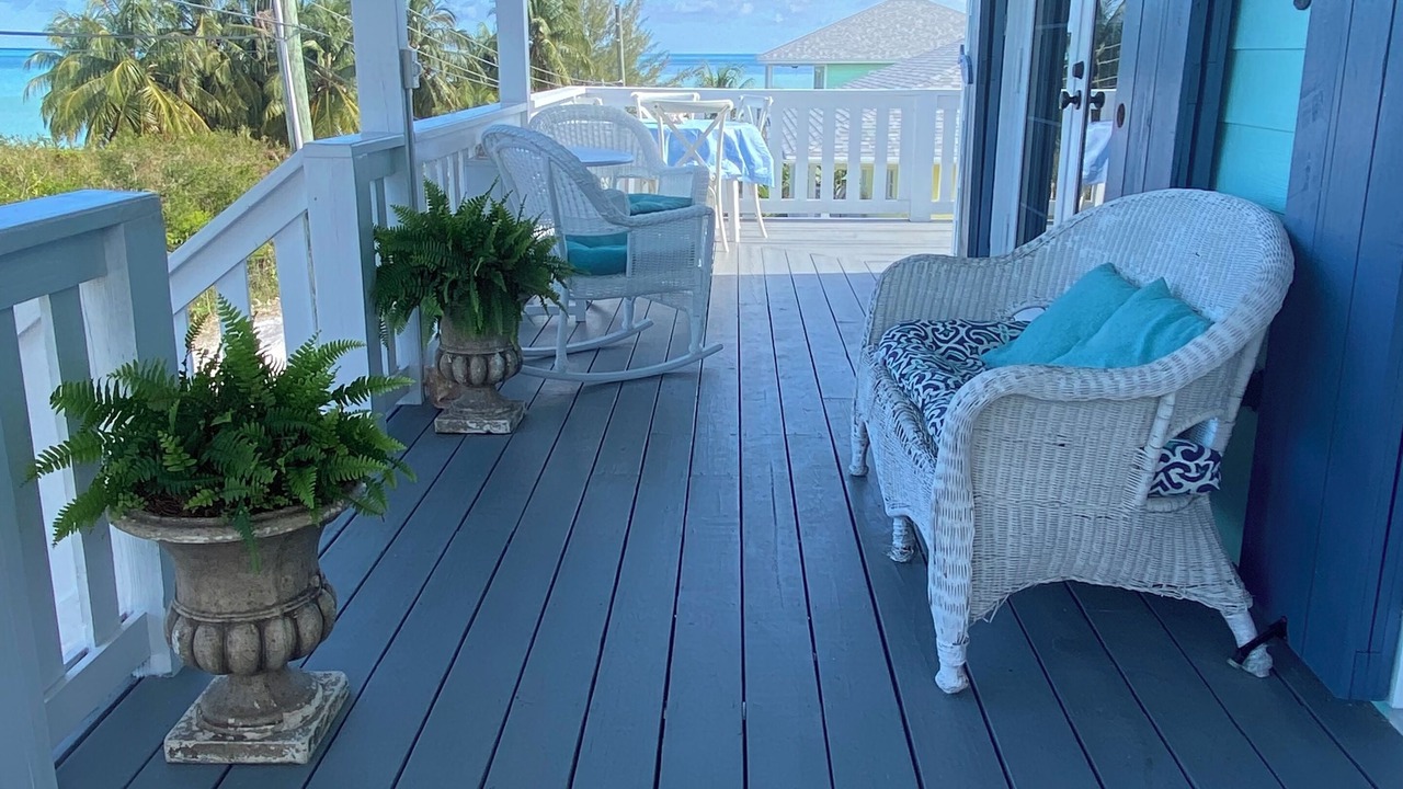 Photo of Patio Balcony in Spanish Wells