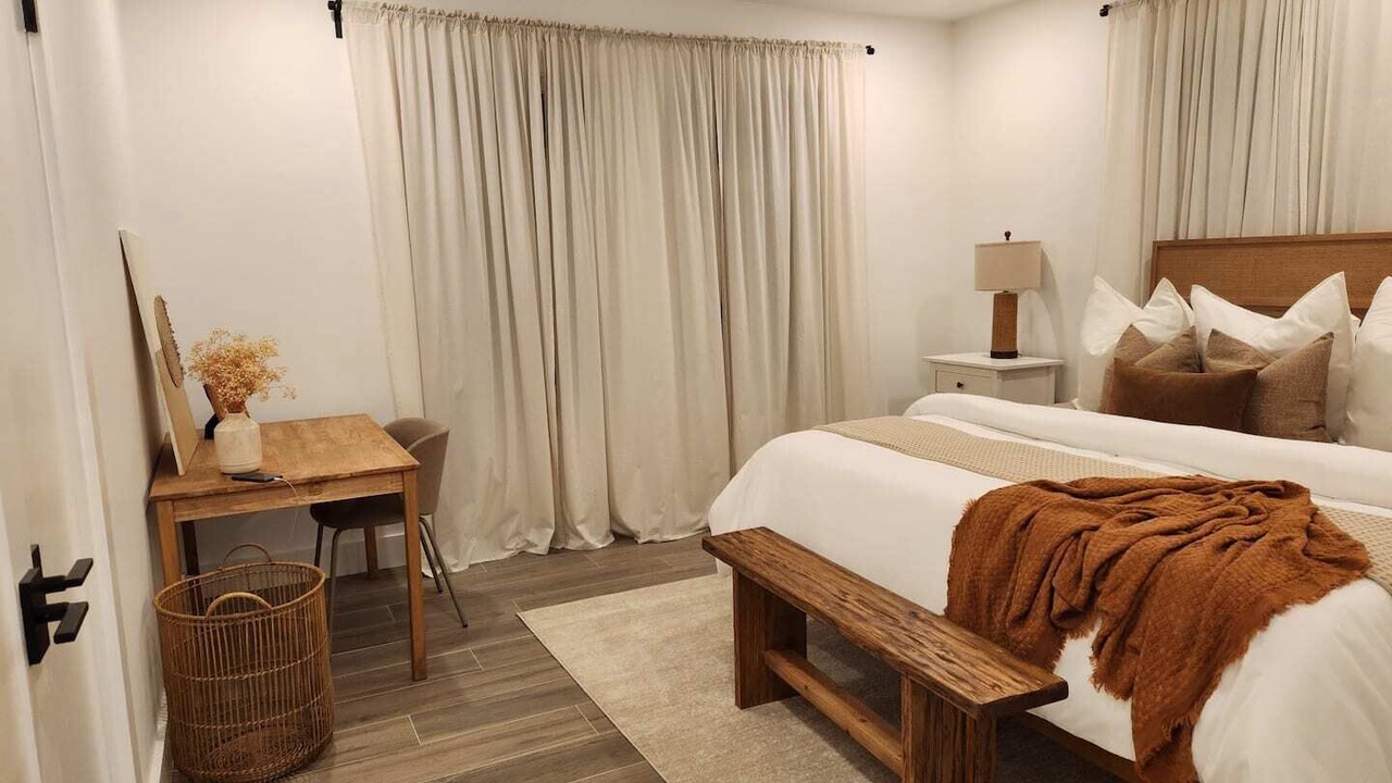 Photo of Bedroom in Bahamia West