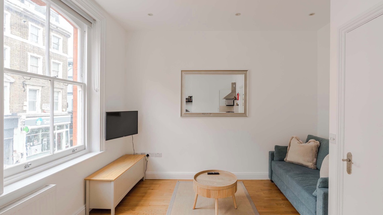 Photo of Livingroom in Fitzrovia