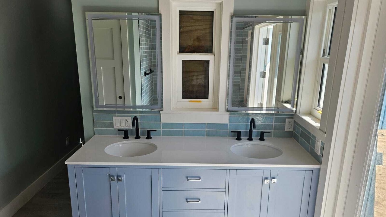 Photo of Bathroom in Green Turtle Estates