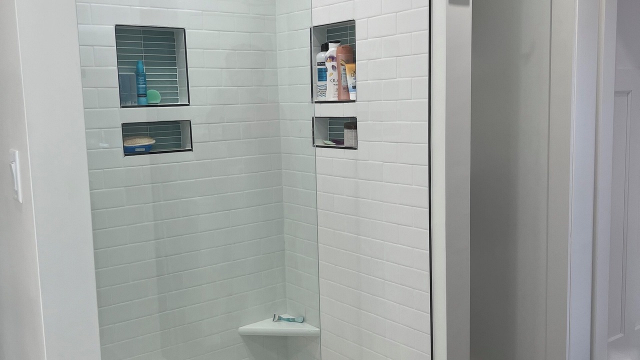 Photo of Bathroom in Green Turtle Estates