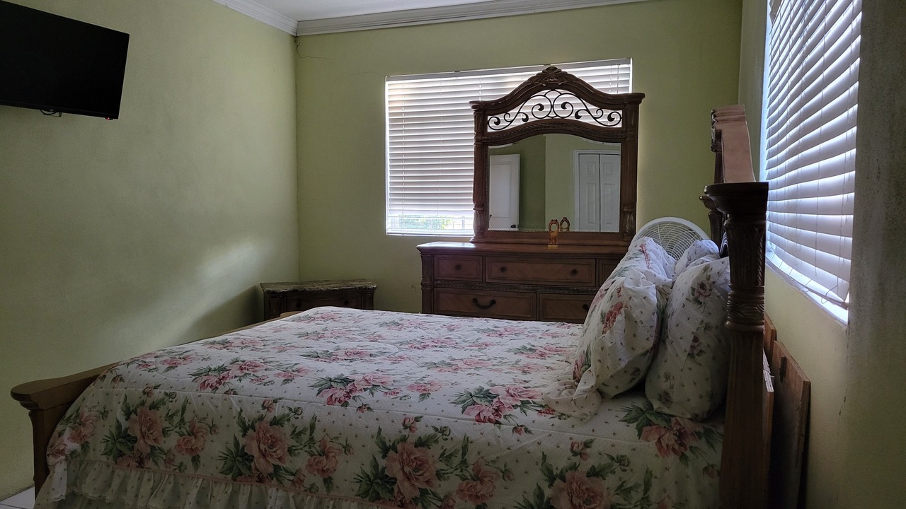 Photo of Bedroom in Coral Harbour