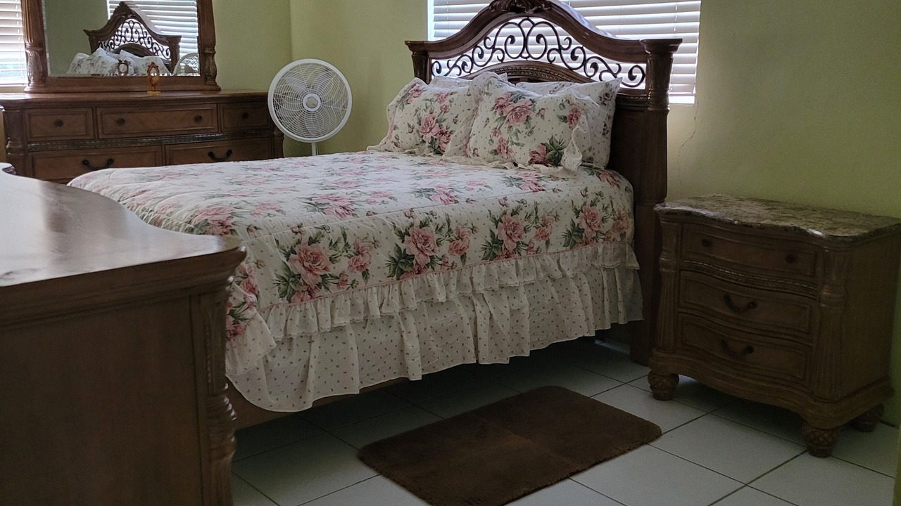 Photo of Bedroom in Coral Harbour