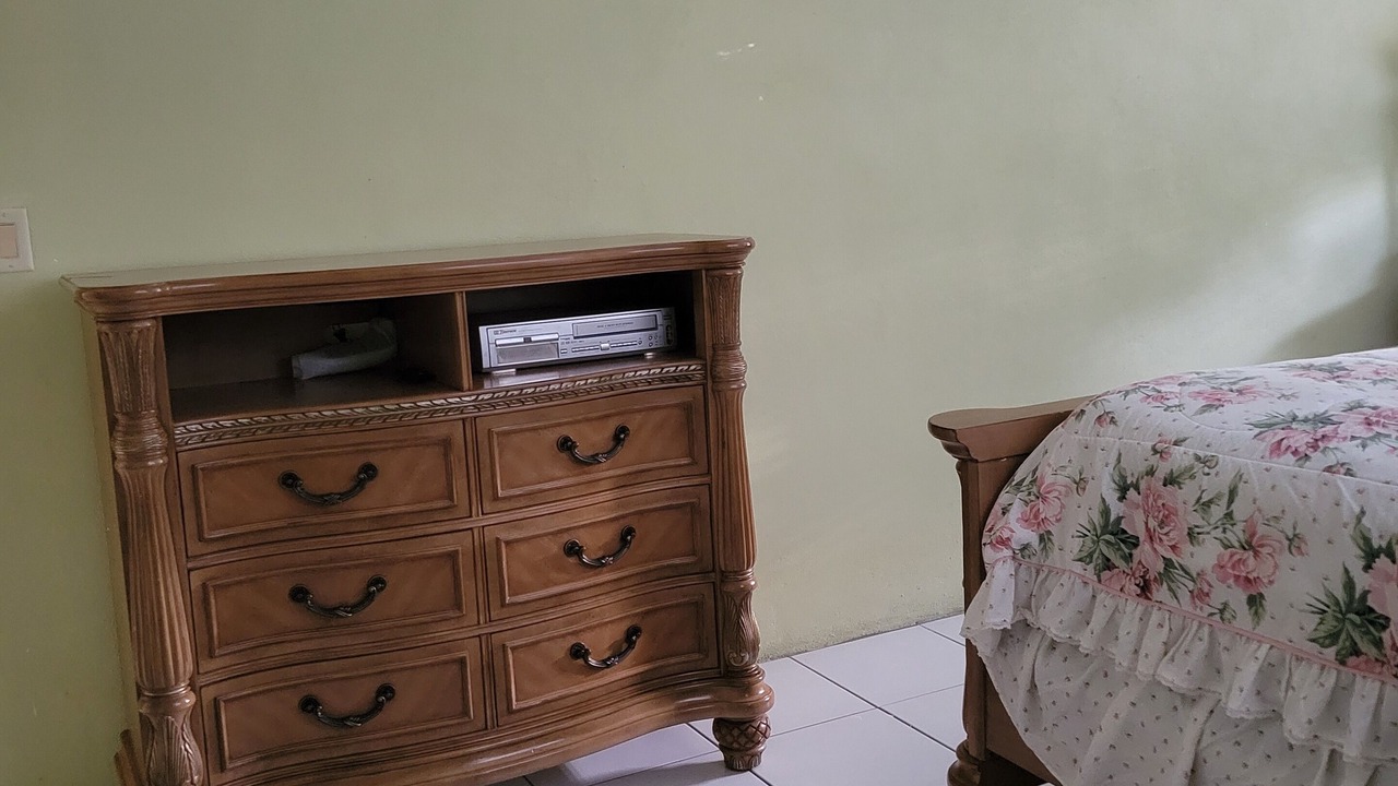 Photo of Bedroom in Coral Harbour
