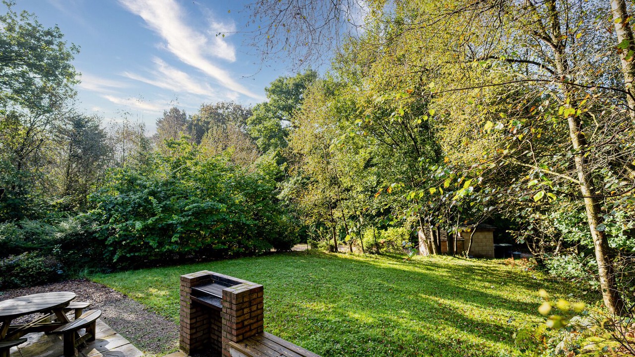 Photo of Outdoor in Farley