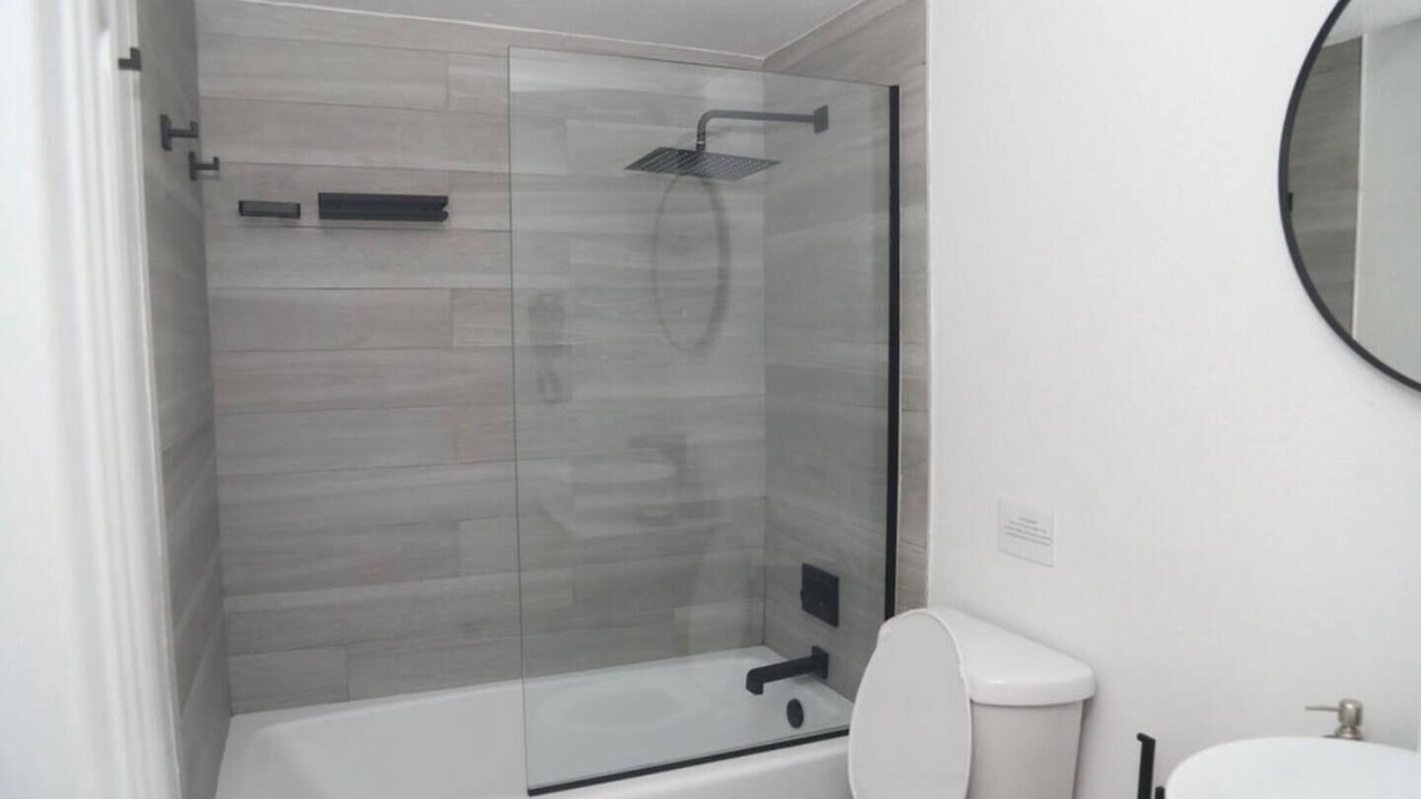 Photo of Bathroom in Bahama Reef