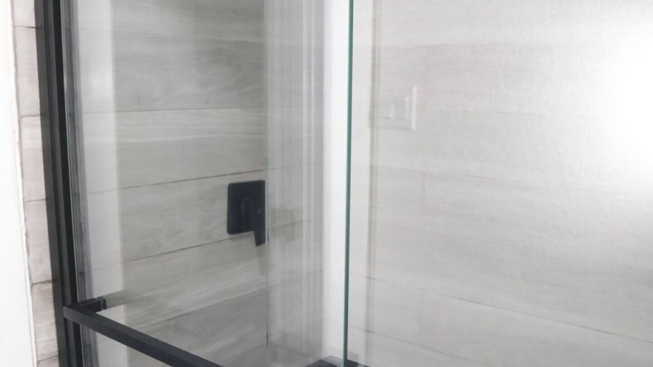 Photo of Bathroom in Bahama Reef