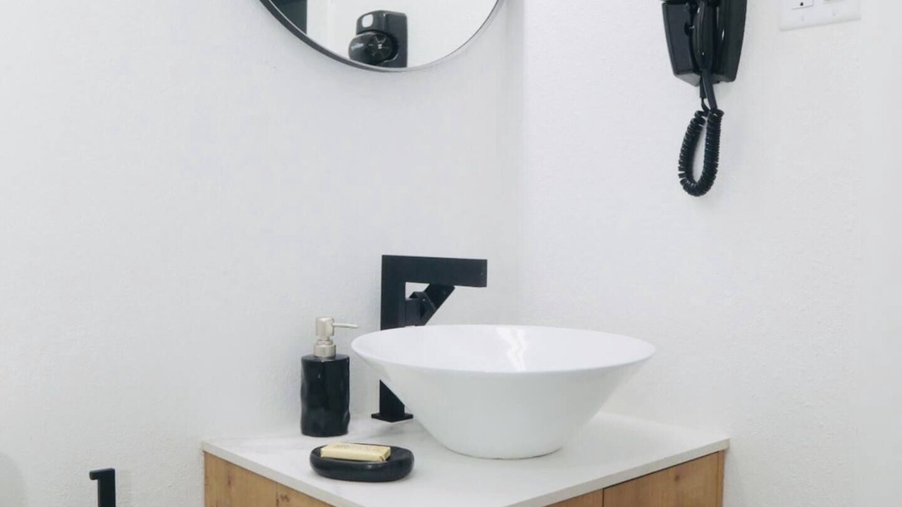 Photo of Bathroom in Bahama Reef