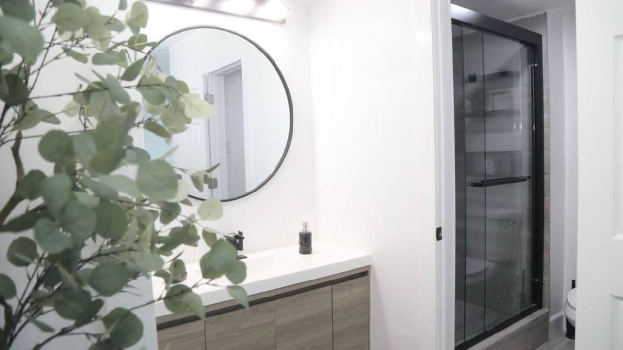Photo of Bathroom in Bahama Reef