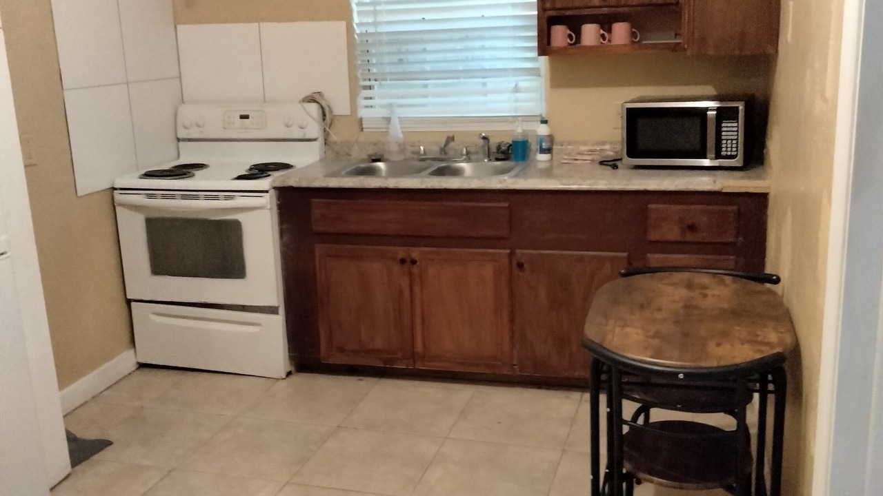 Photo of Kitchen in Bailey Town
