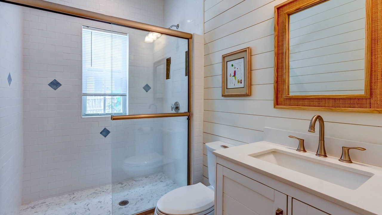 Photo of Bathroom in Hope Town
