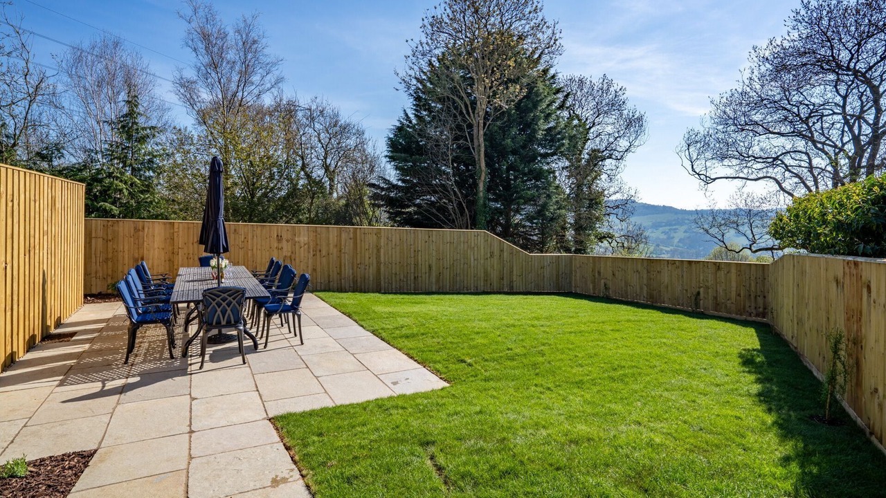 Photo of Outdoor in Cheltenham