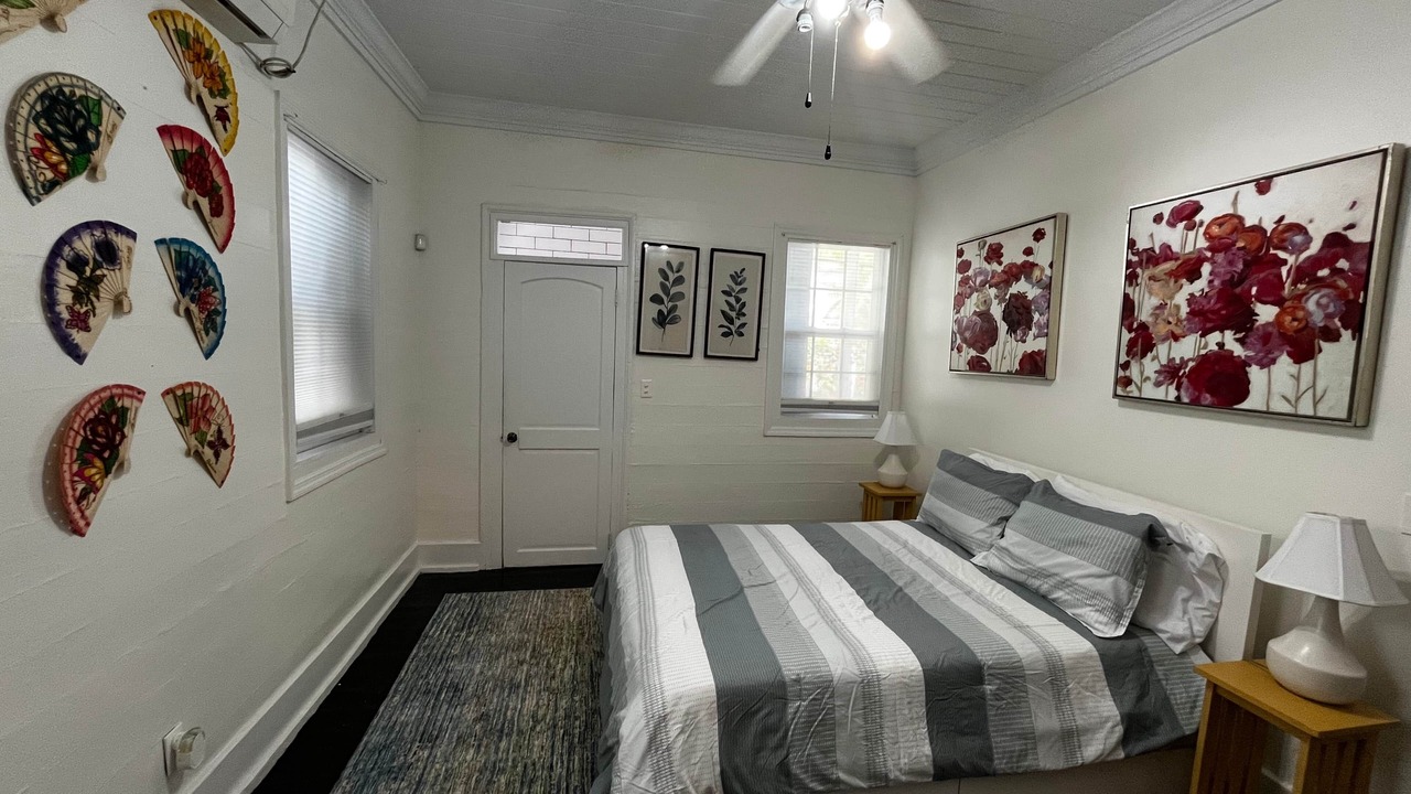 Photo of Others in Downtown Nassau