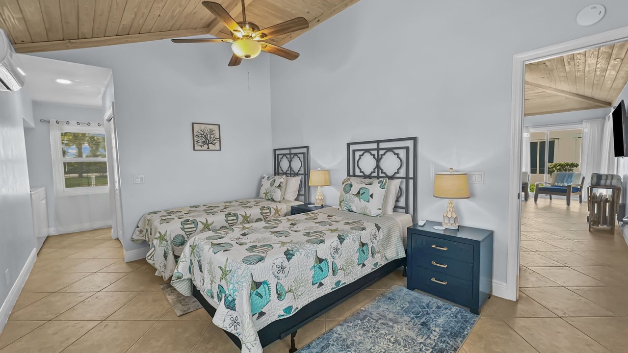 Photo of Bedroom in Treasure Cay