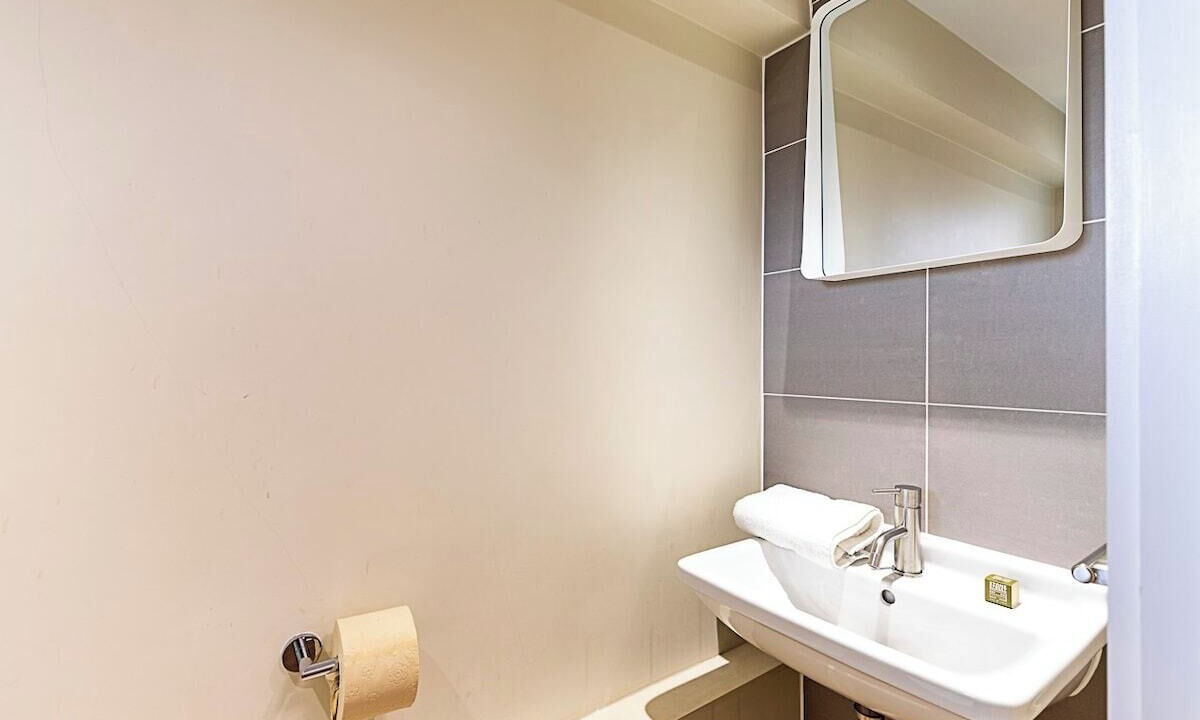 Photo of Bathroom in Churchill